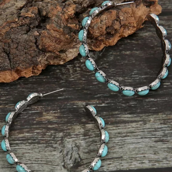 New boutique retro turquoise earrings - Picture 3 of 6
